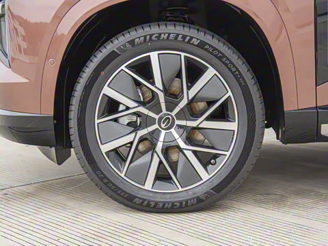 2025�� 180km Ultra ���������״��