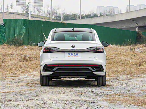 2024�� 330TSI �����콢��