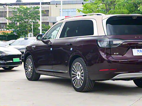 2025�� ���� Max�� 52kWh 6����