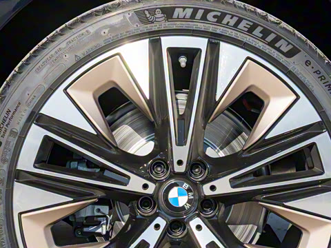 2025�� 530Li ������ ������װ