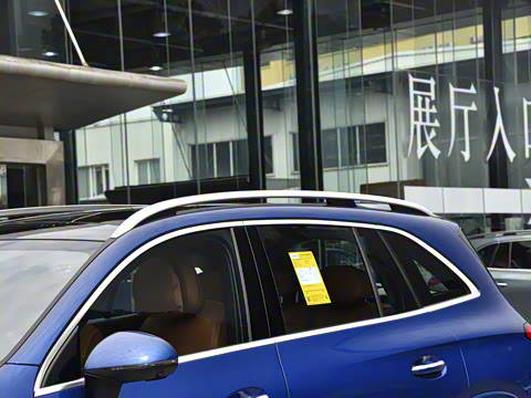 2025�� �Ŀ� GLC 300 L 4MATIC ������ 5��