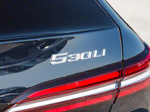 2025�� 530Li ������ ������װ