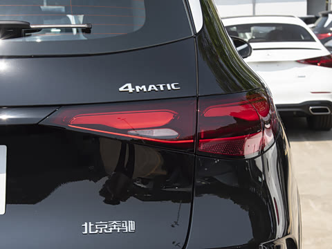 2025�� �Ŀ� GLC 300 L 4MATIC ������ 5��