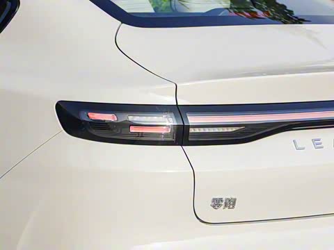 2025�� 650������