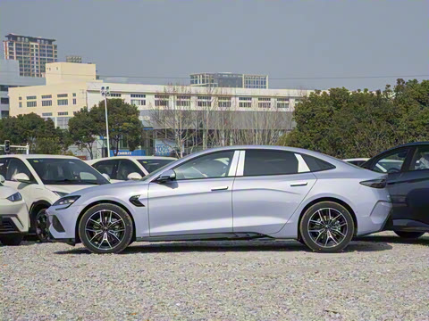 2025�� 650�Ǻ���