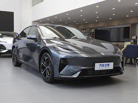 2025�� 300Ultra  �����Ǽ�AD PRO���̰�