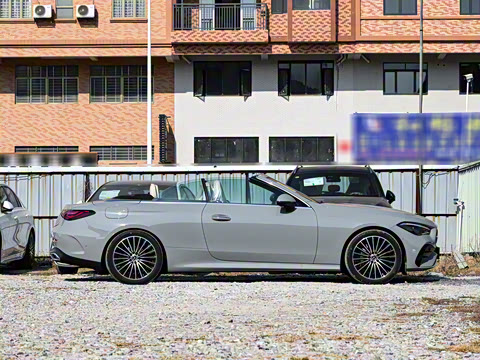 2025�� CLE 260 ������ܳ�