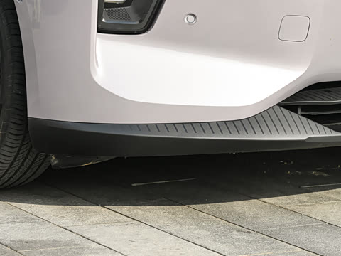 2025�� 600 �������� Max