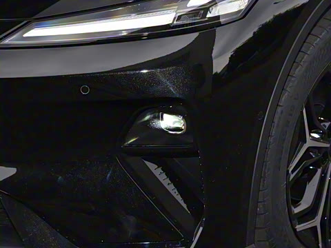 2025�� 300UltraǬ���Ǽ�ADS SE���̰�