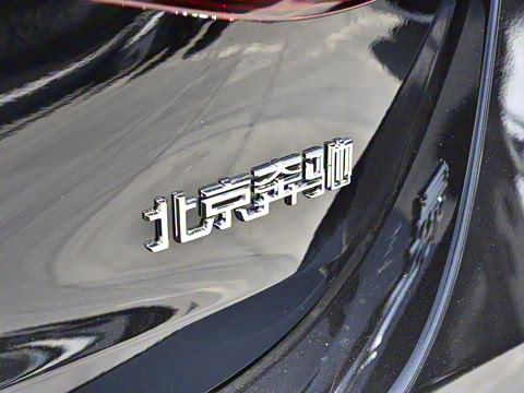 2025�� �Ŀ� E 300 L �����