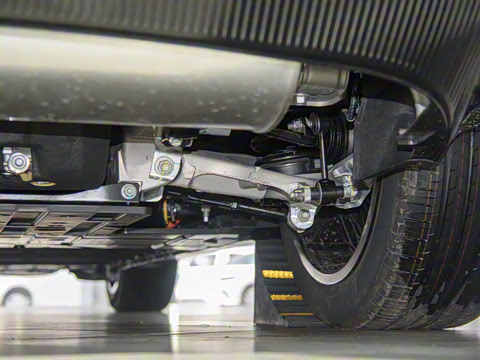 2025�� �Ŀ� Max ���̰�