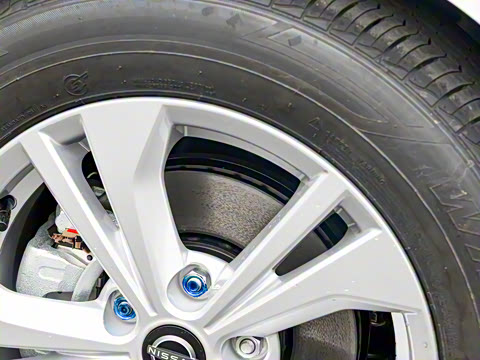 2025�� 1.6L CVT���İ�