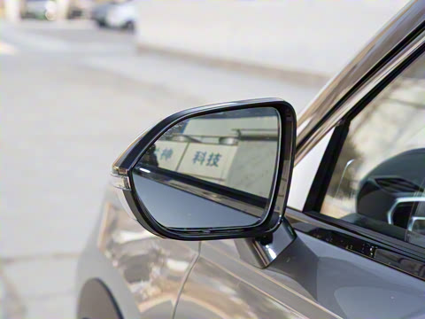 2025�� ���ܰ� 1.6T ��+������