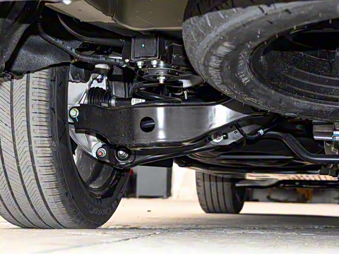 2024�� 2.0T ����׿Խ��