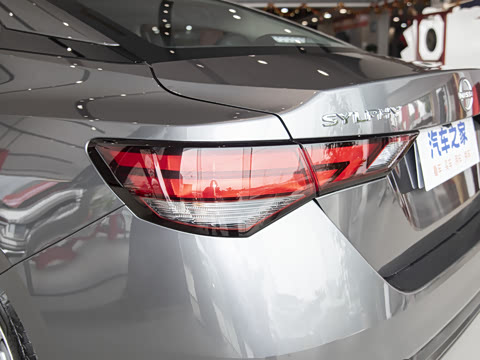 2025�� 1.6L CVT���İ�