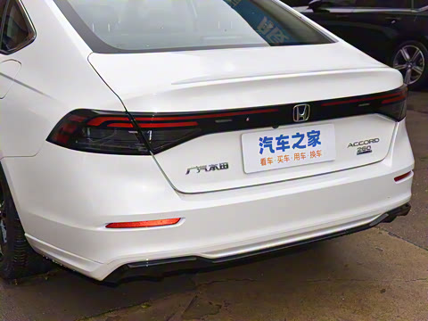 2025�� �˶�ϵ�� 260TURBO ������