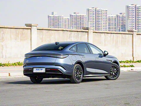 2025�� �Ǽݰ� DM-i 1.5L 125km ������