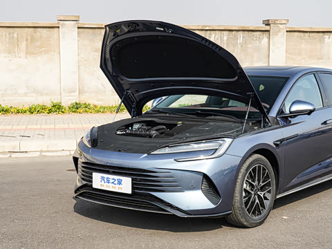 2025�� �Ǽݰ� DM-i 1.5L 125km ������