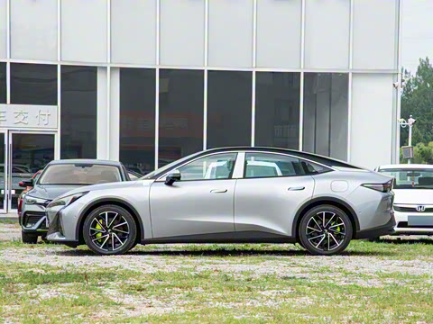 2025�� 708MAX 200kW