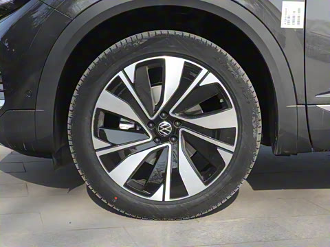 2025�� 380TSI �����콢ʤ�� ������ 6��