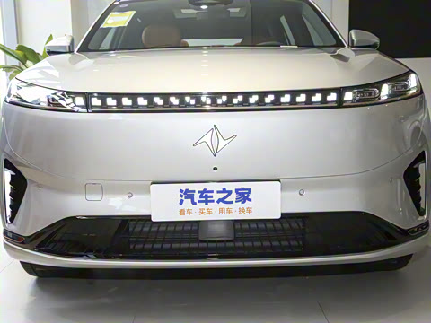 2025�� 210Ultra���Ȱ� 5��