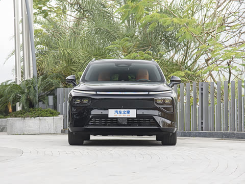 2025�� 680 ������������ Max