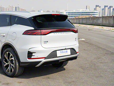 2025�� �Ǽݰ� DM-i 115KM �����