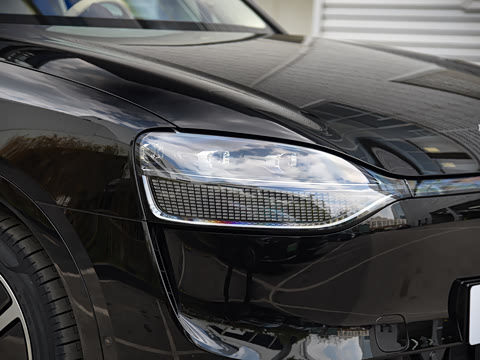 2025�� ���� Max�� 52kWh 6����