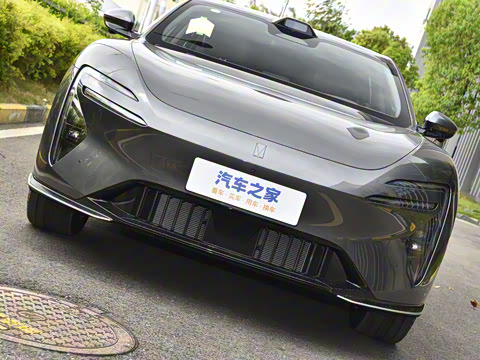 2025�� Max�����