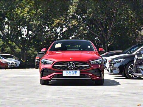 2025�� CLE 300 4MATIC �����ͽ��ܳ�