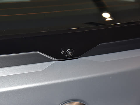 2024�� sDrive25i M�˶���װ