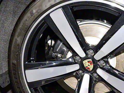 2025�� Macan 2.0T ���ΰ�