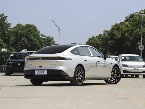 2025�� ���� 550Pro�캽��