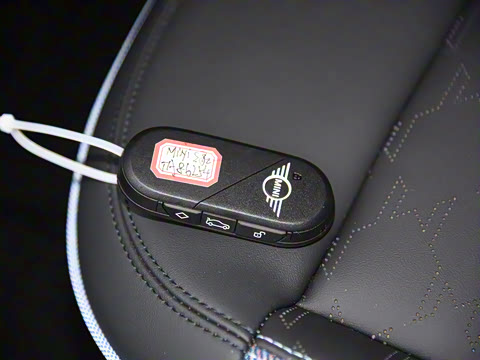 2025�� 456km COOPER E ������