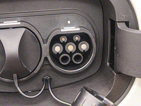 2025�� EV 470KM������