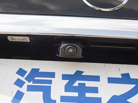 2025�� S 400 L ������