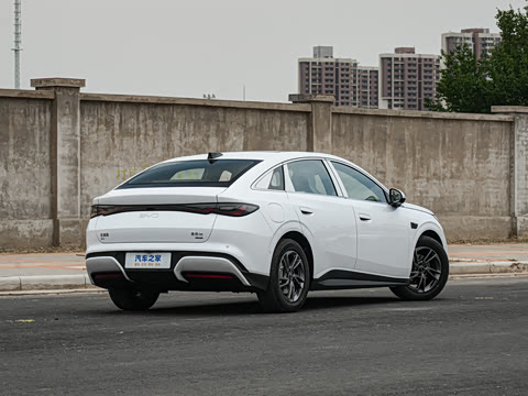 2025�� EV 545KM������