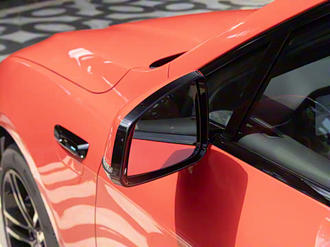 2025�� ����   Ultra ������