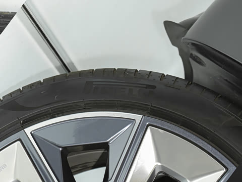 2023�� 740Li ������ ������װ