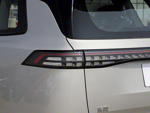 2025�� 636Ultra���Ȱ� 5��