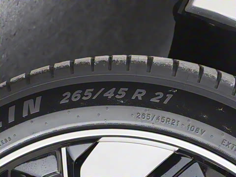 2025�� 636Ultra���Ȱ� 5��