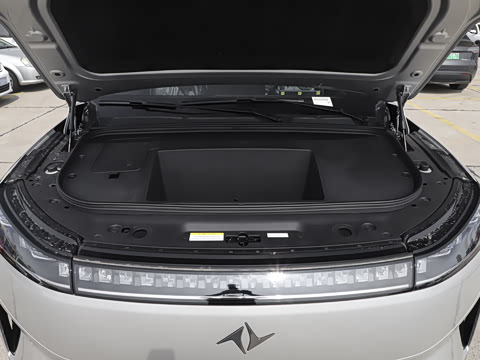 2025�� 636Ultra���Ȱ� 5��