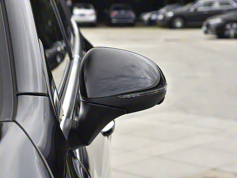 2025�� �Ŀ� GLC 300 L 4MATIC ������ 5��