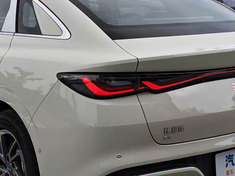 2025�� EV 470KM������