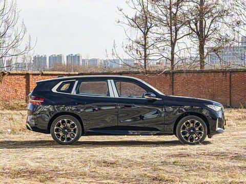 2025�� xDrive30L ������ M�˶���װ