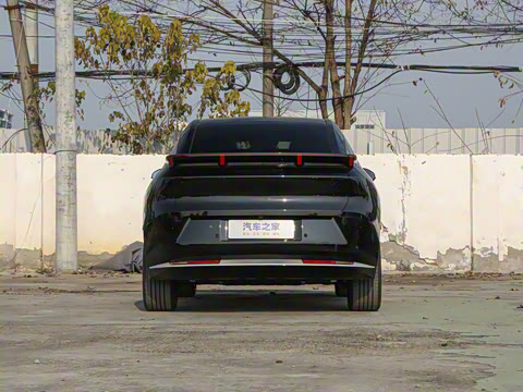 2025�� 530km ����Max