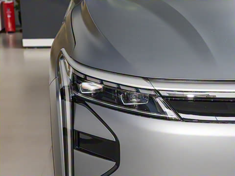 2025�� 100������Plus����