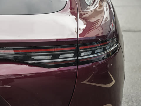 2025�� 260������������