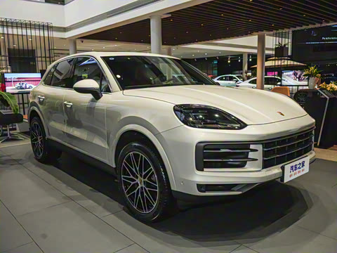 2025�� Cayenne 3.0T