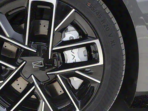 2025�� Ultra�����